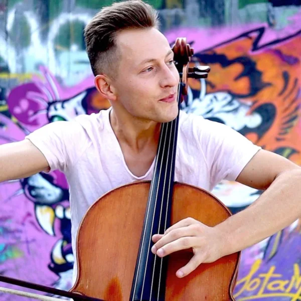 Dance Monkey — Jodok Cello